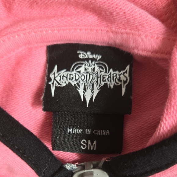 Disney Kingdom Hearts III Kairi Girls Sleeveless Hoodie Hot Topic Exclusive - Picture 4 of 4